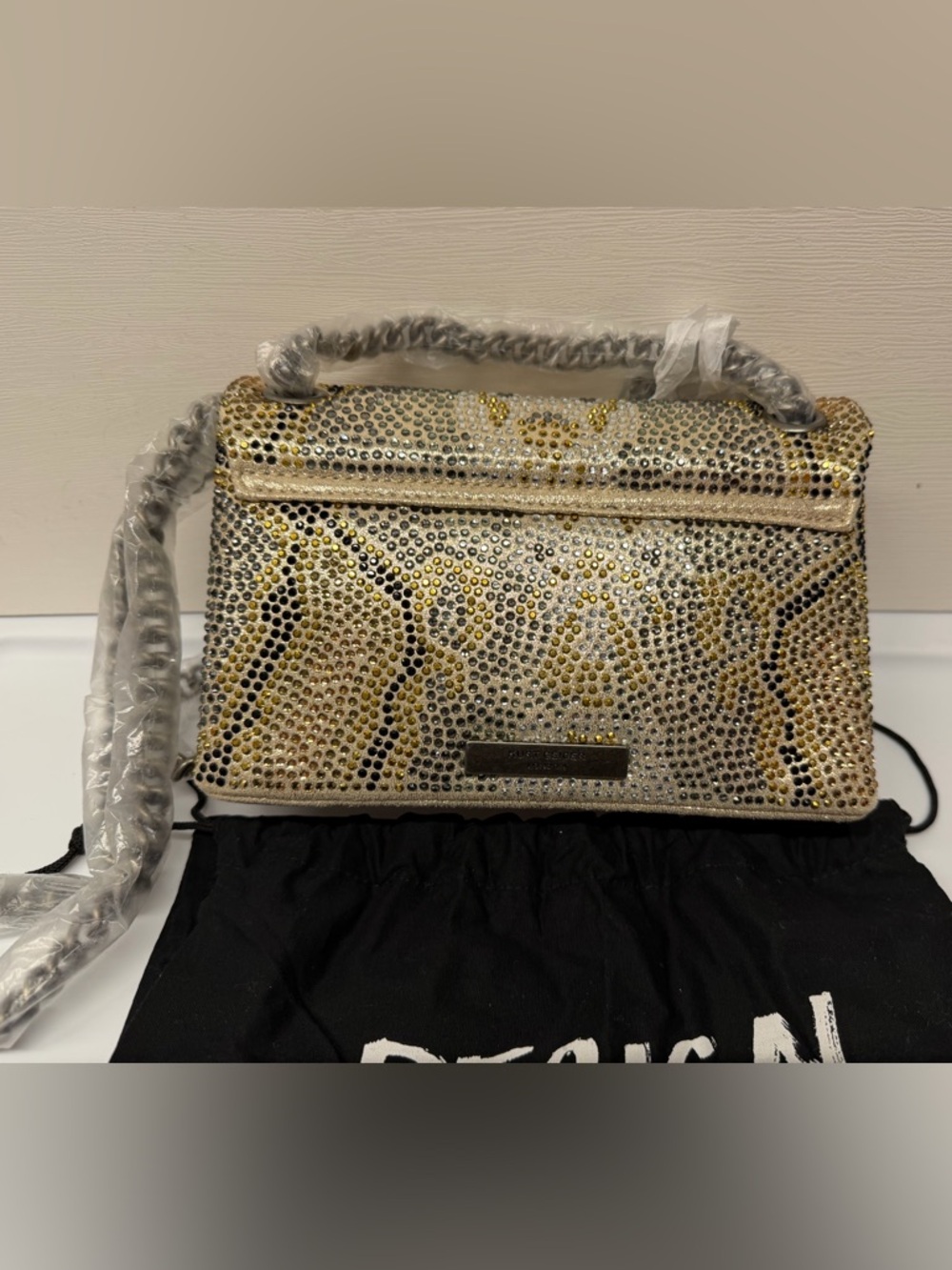 Kurt Geiger Kensington Crystal Snake Eagle Head Bag Gold Studded NWOT - Picture 6 of 11